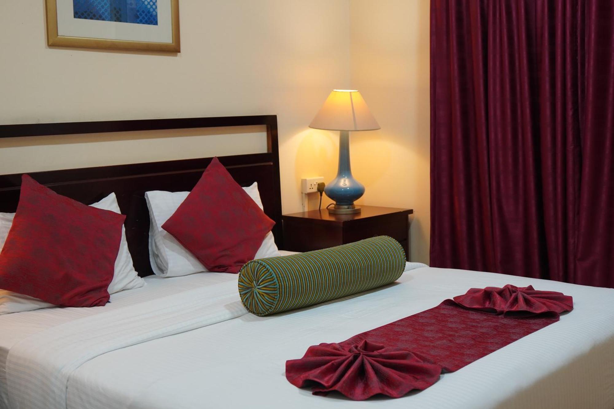 Onyx Hotel Apartments - Maha Hospitality Group Ajman Eksteriør billede